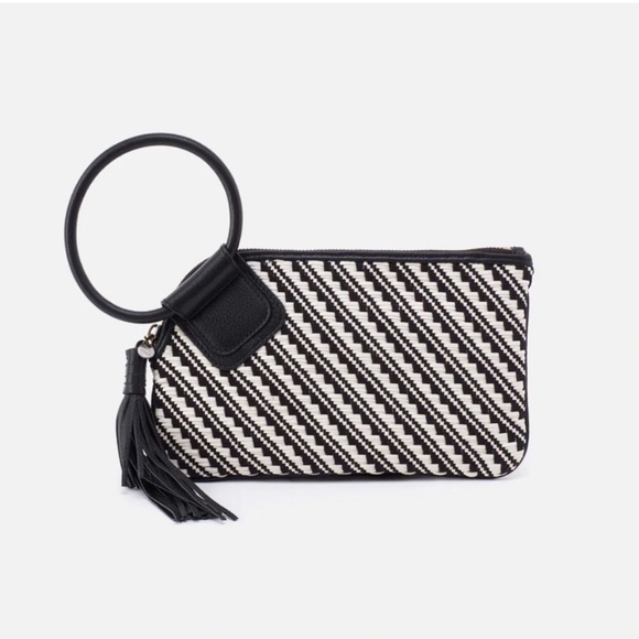 NWT Hobo Black & White Weave Sable Wristlet